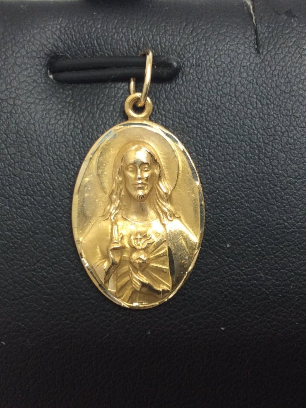 14k Real Solid Gold Jesus Christ Reversable medallion Pendant Charm  4.50gr